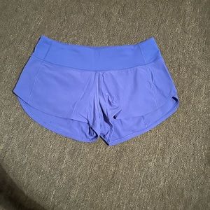 Gently worn Lululemon Shorts in BLUE🥏🫐🦋🧢